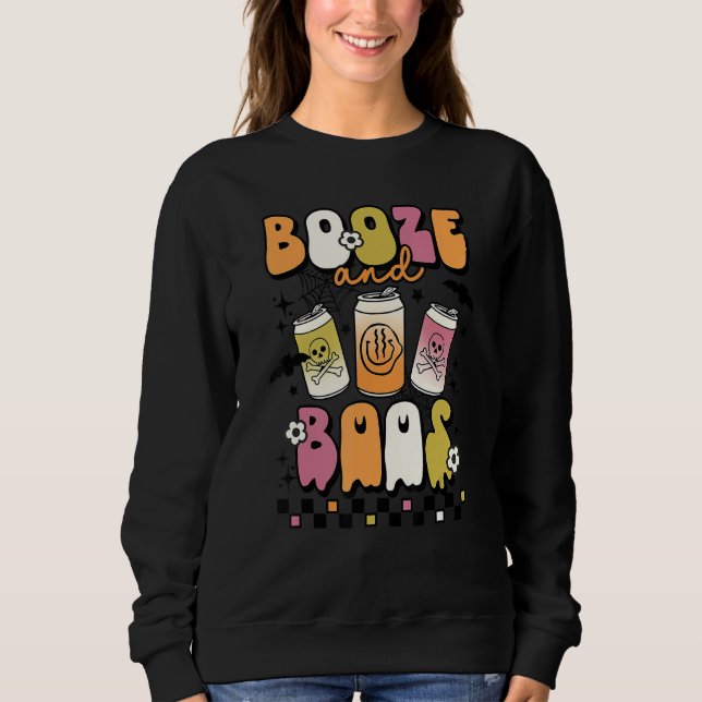 Booze And Boos Groovy Boo Crew Halloween Costume Sweatshirt (Vorderseite)