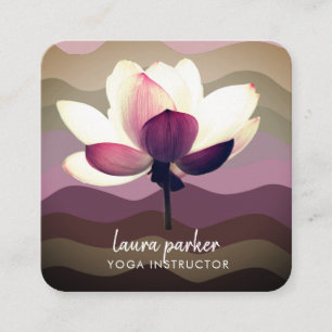 Bordeaux Lotus Blume Yoga Instructor Wasserfarbe Quadratische Visitenkarte