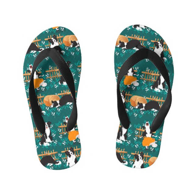 Border Collie beim Schaf Kinderbadesandalen (Fußbett)