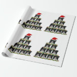 Border Collie Christmas Tree Geschenkpapier<br><div class="desc">Ein Weihnachtsbaum zu erschaffen,  der vollständig aus Colliesen an der Grenze besteht,  wäre eine herzliche und einzigartige Art,  die Weihnachtszeit zu feiern. Stellen Sie sich einen Baum vor,  in dem die traditionellen Ornamente durch die lebhafte und lebhafte Gegenwart dieser intelligenten und liebevollen Hunde ersetzt werden.</div>