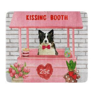 Border Collie Dog Valentine's Day Kissing Booth Schneidebrett