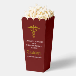 Bordorote Abschlussfeier der Medizinischen Fakultä Geschenkschachtel