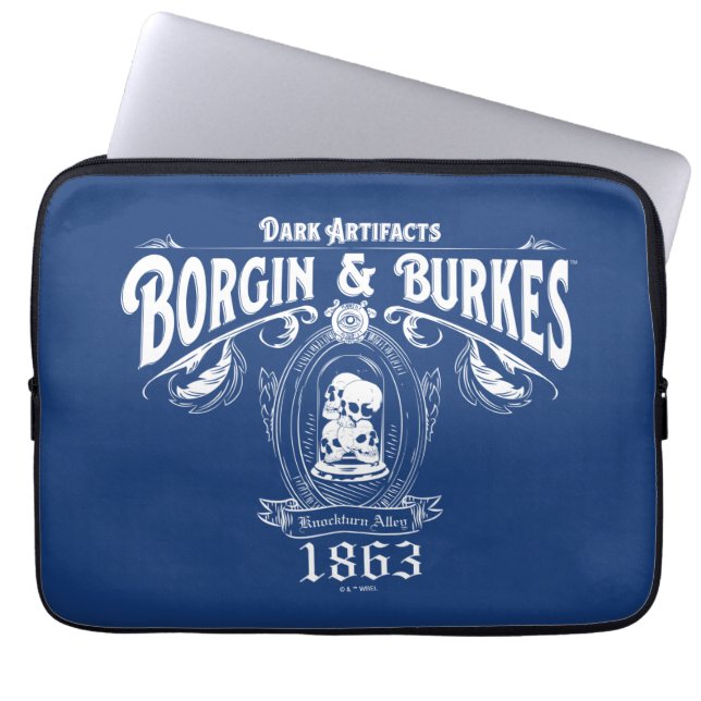 BORGIN & BURKES™ Dark Artifakte Store Grafik Laptopschutzhülle (Vorderseite)