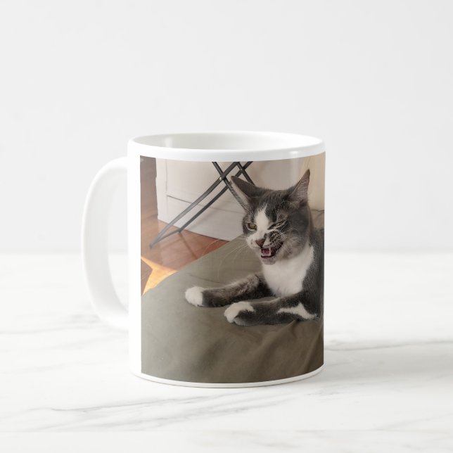 Boris das Niedliche Nubber Kitty Kaffeetasse (Vorderseite Links)