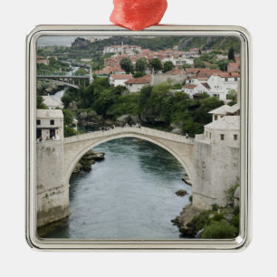 Bosnien-Herzegowina - Mostar. Die alte Brücke Silbernes Ornament
