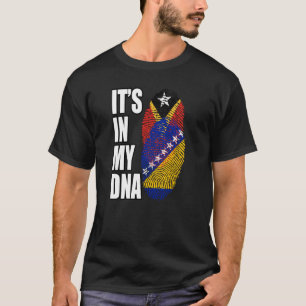 Bosnische und timoresische DNA-Flagge-Herkunft T-Shirt