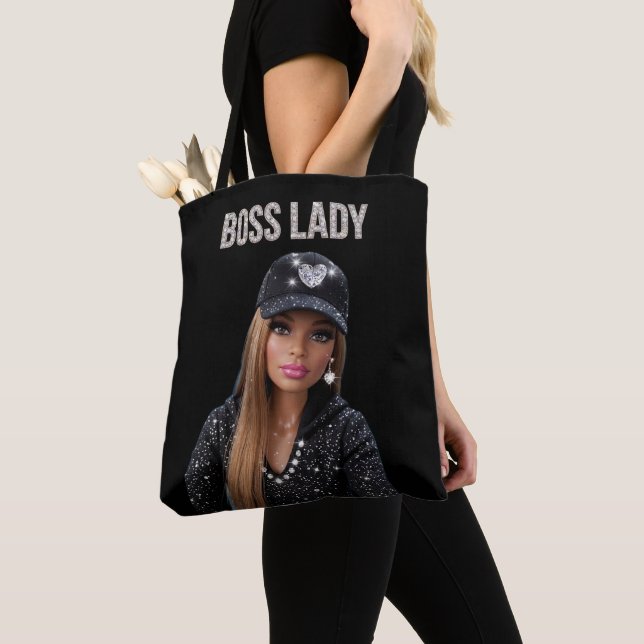Boss Lady Glam Doll All-Over-Print-Tasche (Von Nahem)