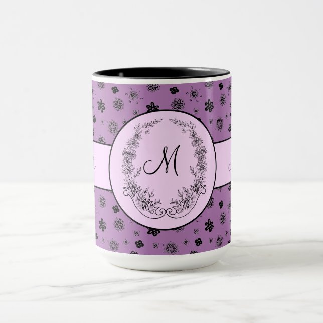 Boss Lady Lila Black Monogram Ringer 15oz Tasse (Zentrum)