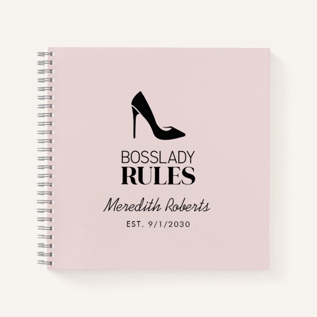 Boss Lady Stiletto Logo Blush Personalisiert Notizbuch (Vorderseite)
