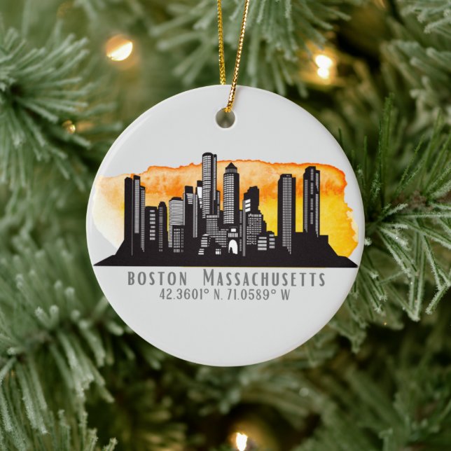 Boston Skyline Latitude und Längengrad Keramik Ornament (Baum)