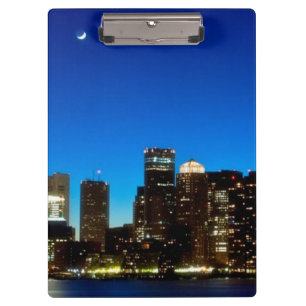 Boston-Skyline mit Mond Klemmbrett