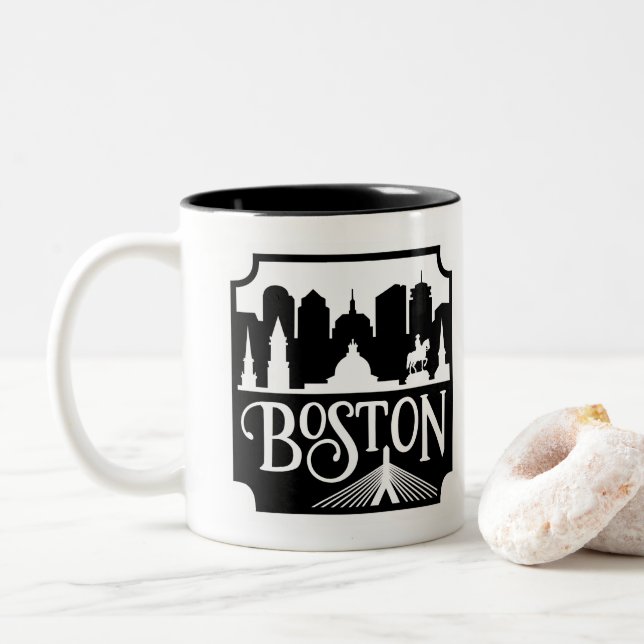 Boston Skyline Zweifarbige Tasse (Mit Donut)