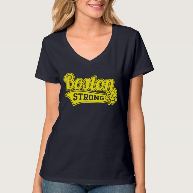 Boston Strong Ballpark Kleeblatt T-Shirt (Vorderseite)