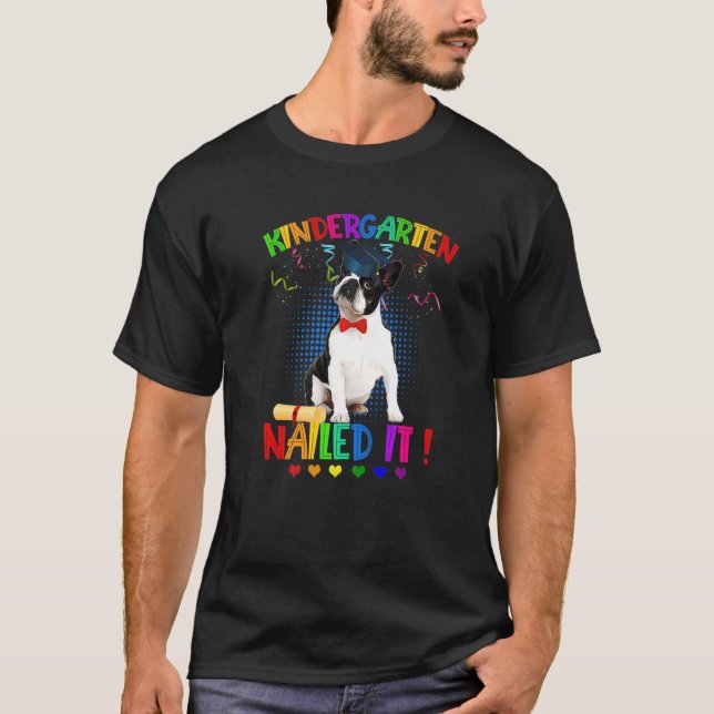 Boston Terrier Abschluss Class 22 Kindergarten T-Shirt (Vorderseite)