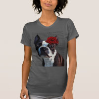 Boston Terrier mit Rose auf Head