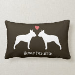 Boston-Terrier-Silhouetten mit Lendenkissen<br><div class="desc">Dieser macht niedliche Boston-Terrier-Silhouetten mit Herz dekorativem Throwkissen ein Spaßgeschenk für Hochzeiten oder Jahrestage. Silhouetten von zwei Bostons in der Liebe. Der Text "glücklich überhaupt,  nachdem" mit den Namen der Braut und des Bräutigams geändert und personalisiert sein kann. Ein Spaßhaus-Erwärmungsgeschenk für Hundeliebhaber,  Jungvermählten,  Brautpartys und Meilensteinjahrestage.</div>