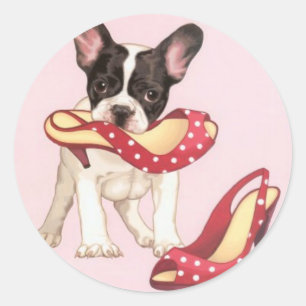 Boston Terrier Welpe mit Schuhen Runder Aufkleber