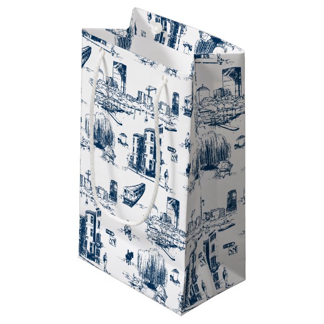 Boston Toile Navy Gift Bag Kleine Geschenktüte (Vorderseite Schrägansicht)