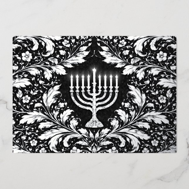 Botanical elegant silver menorah Hannukah Folien Feiertagskarte (Vorderseite)