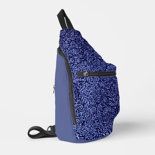 Botanical Pattern in Blue 1 Crossbody Bag (Linke Seite)