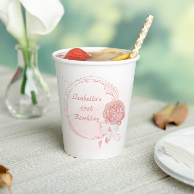 Botanische Blume in Rosa und Weiß Pappbecher (In Situ)