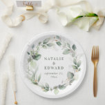 Botanische Gastgeschenk Hochzeit Eukalyptus Pappteller<br><div class="desc">Aquarell eucalyptus botanisches Blattwerk Gastgeschenk Hochzeit Party Dekor Papier Teller. Teil einer kompletten Hochzeitssuite</div>