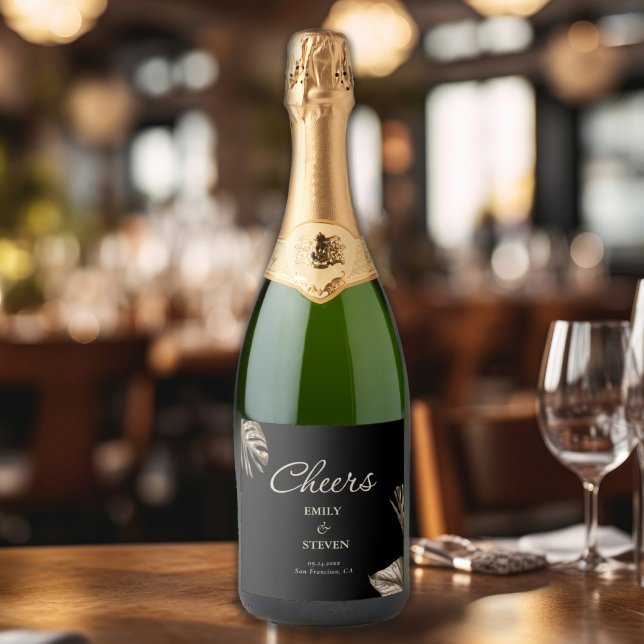 Botanische Hochzeit in Schwarz und Gold (Von Creator hochgeladen)