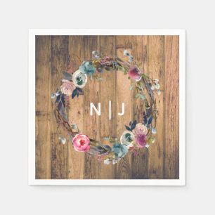 Botanische Hochzeit mit Rustikalem Holzschlag Serviette