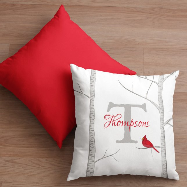 Botanischer Einfache Mongram Winterroter Kardinal Kissen (Monogrammed Red Cardinal Simple birch tree throw pillow)