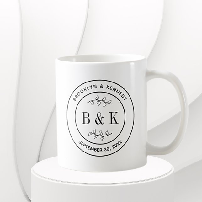 Botanischer floraler Fun Monogram Wedelname Kaffeetasse (Von Creator hochgeladen)