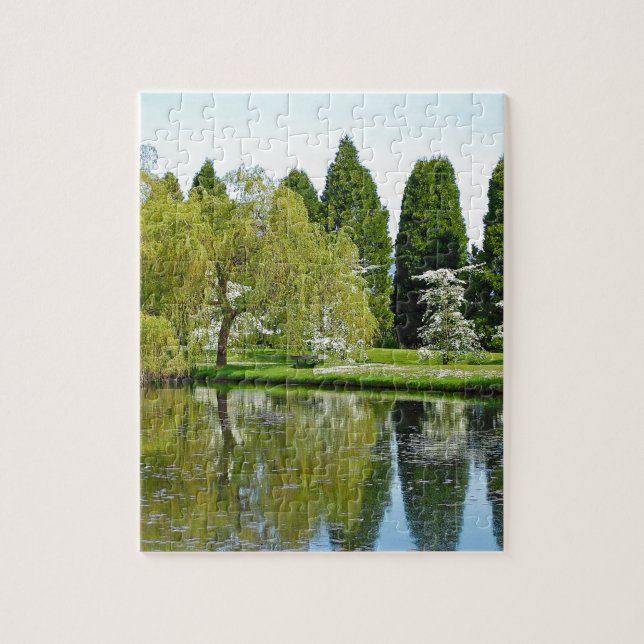 Botanischer Garten und Teich im Frühling Puzzle (Vertikal)