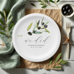 Botanischer Olivenzweig für Teller<br><div class="desc">**Olive Paper Teller** Erhöhen Sie Ihre Veranstaltung mit diesen eleganten Tellern aus Olivenpapier, die ein minimalistisches Aquarelldesign aufweisen. Das schlichte und dennoch raffinierte botanische Muster in Grüntönen eignet sich perfekt für rustikale Hochzeiten und Brautpartys. Die trendige, moderne Schriftzeichen-Typografie zeigt die Worte "wir haben" und fügt Ihrer Feier eine Touch der...</div>