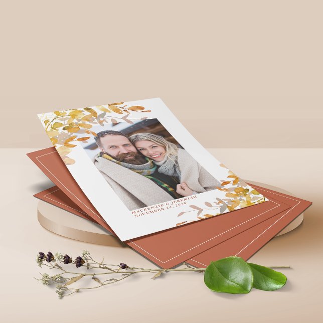 Botanisches Foto des Haushalts im Herbst Save the  Flyer (Von Creator hochgeladen)