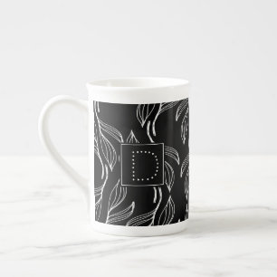 Botanisches Grün Florales Schwarz-Weiß-Monogramm Prozellantasse