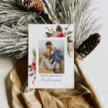 Botanisches Happy Holidays Foto Personalisiert Hol Feiertagskarte<br><div class="desc">Elegante Happy Holidays Red Floral Foto Grußkarte. Klicken Sie auf Personalisieren,  um Ihr Foto zu bearbeiten und hinzuzufügen. Cava Party Design</div>