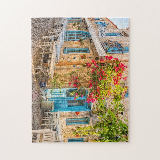 Bougainvillea growing up the wall of a restaurant puzzle (Vertikal)