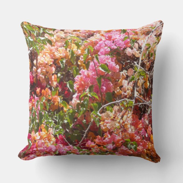Bougainvillea Throw Pillow Kissen (Vorderseite)