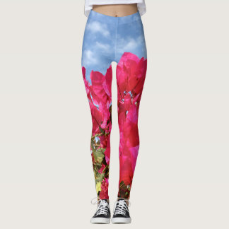 Bougainvillea und Blue Sky Leggings