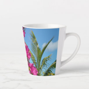 Bougainvillea und Palmen Tropische Natur Milchtasse