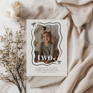 Bow Wavy Border Foto 2. Geburtstag Einladung