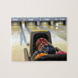 Bowling Alley und Bowlingkugeln Puzzle