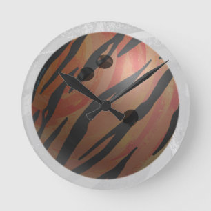 Bowling Ball Tiger Orange Runde Wanduhr