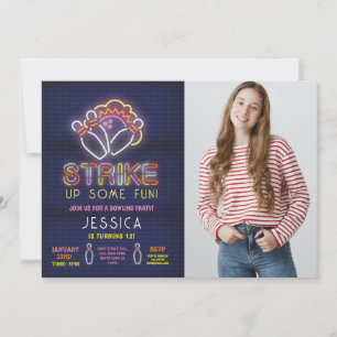 Bowling lädt zur Geburtstagsparty Neon Foto Strike Einladung