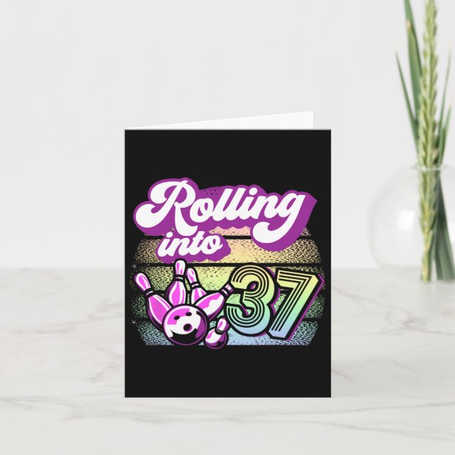 Bowling Party rollt in 37 Bowling Geburtstag Karte (Vorderseite)