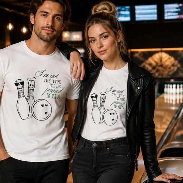 Bowling-Spaß mit festgestecktem Shirt (Von Creator hochgeladen)