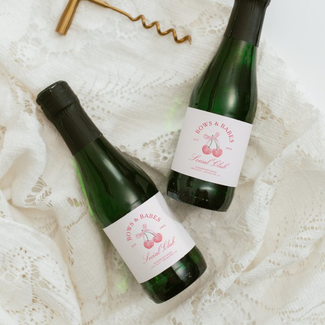 Bows & Babes Coquette Cherries (Von Creator hochgeladen)