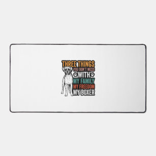 Boxer-Hundefamilienfreiheit Vintage-Shirt-Design_1 Schreibtischunterlage