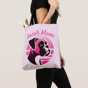 Boxer-Hundemutter in Rosa