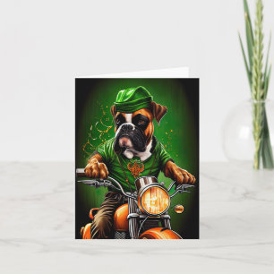 Boxerhund fährt Fahrrad St. Patricks Tag Karte