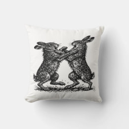 Boxing Hares – Haunted Ink Woodland Duel Kissen